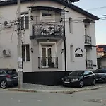 Guest house деметра *